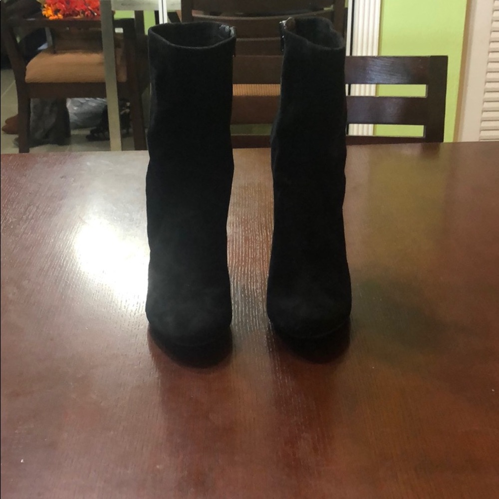 Booties - Picture 4 of 4